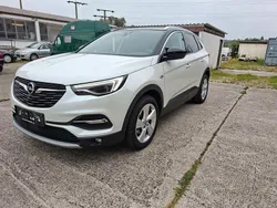 Weiß Gebraucht 2019 Opel Grandland X Innovation SUV | 13.450 € (Fairer Preis)