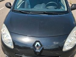 Schwarz Gebraucht 2008 Renault Twingo Kleinwagen | 1.700 € (Fairer Preis)