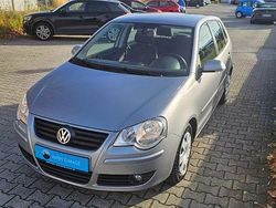 Silber Gebraucht 2007 VW Polo Comfortline Limousine | 6.500 €