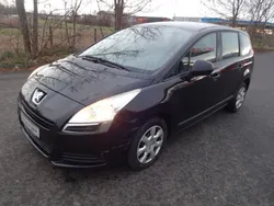Schwarz Gebraucht 2013 Peugeot 5008 Access Van / Kleinbus | 3.500 € (Fairer Preis)