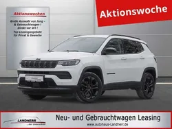 Weiss Gebraucht 2023 Jeep Compass Night Eagle SUV | 25.285 € (Etwas zu teuer)