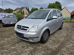 Silber Gebraucht 2005 Opel Meriva Van / Kleinbus | 2.000 € (Fairer Preis)