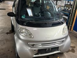 Gebraucht 2002 Smart ForTwo Coupé Kleinwagen | 3.000 €