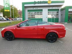 Rot Gebraucht 2009 Opel Astra Cabriolet Cabrio | 2.750 € (Fairer Preis)