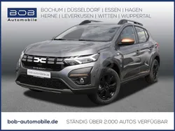 Dolomitgrau (grau) Gebraucht 2025 Dacia Sandero Extreme Kleinwagen | 20.890 € (Fairer Preis)