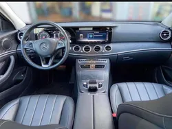 Schwarz Gebraucht 2017 Mercedes E350 Avantgarde Limousine | 32.800 €