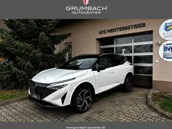 (xkj) pearl white (qbe) dach black (kh3) Neu 2025 Nissan Qashqai Tekna+ SUV | 32.850 € (Guter Preis)