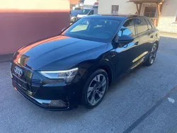 Schwarz Gebraucht 2020 Audi e-tron Advanced SUV | 25.690 € (Superpreis)