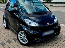 Schwarz Gebraucht 2011 Smart ForTwo Coupé Coupé | 5.990 € (Fairer Preis)