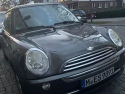 Grau Gebraucht 2005 Mini ONE Kleinwagen | 1.400 € (Guter Preis)
