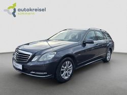 Grau Gebraucht 2011 Mercedes E220 Kombi | 5.490 € (Superpreis)