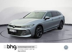 Oyster silver metallic Gebraucht 2025 VW Passat Elegance Kombi | 40.820 € (Guter Preis)