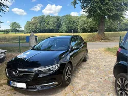 Schwarz Gebraucht 2018 Opel Insignia Edition Kombi | 9.900 € (Superpreis)