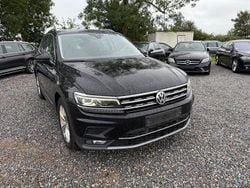 Schwarz Gebraucht 2018 VW Tiguan Highline SUV | 15.100 € (Fairer Preis)