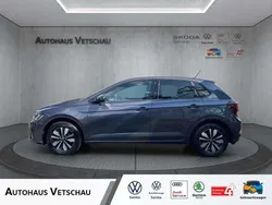 Rauchgrau (silber) Gebraucht 2023 VW Polo Move Limousine | 18.990 € (Fairer Preis)