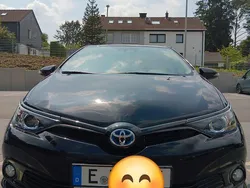 Schwarz Gebraucht 2019 Toyota Auris Team Limousine | 16.300 € (Fairer Preis)