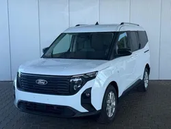 Weiss Neu 2025 Ford Tourneo Courier Titanium Van / Kleinbus | 29.558 € (Fairer Preis)