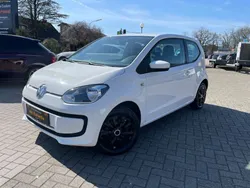 Weiß Gebraucht 2014 VW up! move up! Kleinwagen | 7.990 € (Teuer)