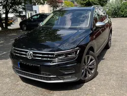 Schwarz Gebraucht 2017 VW Tiguan Allspace Highline SUV | 27.700 € (Teuer)