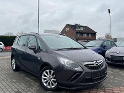Grau Gebraucht 2013 Opel Zafira Tourer Active Van / Kleinbus | 7.700 € (Superpreis)