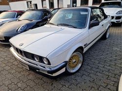 Weiß Gebraucht 1986 BMW 325 Cabriolet Performance Cabrio | 23.325 €