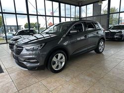 Grau Gebraucht 2018 Opel Grandland X Dynamic SUV | 14.800 € (Fairer Preis)
