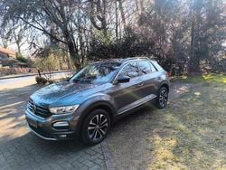 Grau Gebraucht 2020 VW T-Roc United SUV | 18.000 € (Guter Preis)