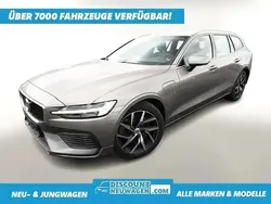 Pebble grey metallic Gebraucht 2021 Volvo V60 Inscription Kombi | 29.514 € (Superpreis)
