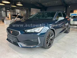 Blau Gebraucht 2022 Cupra Leon VZ Limousine | 32.790 € (Fairer Preis)