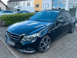 Schwarz Gebraucht 2015 Mercedes E350 Limousine | 15.800 € (Etwas zu teuer)