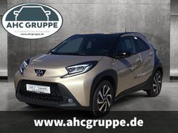 Beige Gebraucht 2025 Toyota Aygo Touch Kleinwagen | 19.890 € (Teuer)