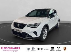 Weiss Neu 2025 Seat Arona FR SUV | 31.490 € (Teuer)