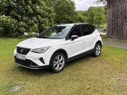 Weiß Gebraucht 2022 Seat Arona FR SUV | 21.625 € (Fairer Preis)