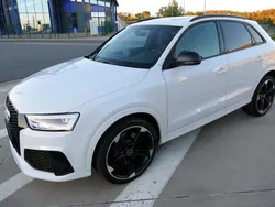 Weiß Gebraucht 2016 Audi RS Q3 Sport SUV | 38.900 € (Etwas zu teuer)