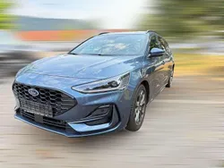 Chromablau metallic Gebraucht 2024 Ford Focus ST-Line X Kombi | 27.499 € (Teuer)