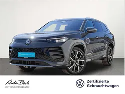 Grau (delfingrau metallic) Gebraucht 2025 VW Tayron R-line SUV | 57.980 € (Fairer Preis)