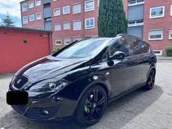 Schwarz Gebraucht 2015 Seat Altea XL Van / Kleinbus | 6.890 € (Fairer Preis)