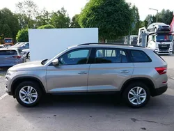 Gelb gelb Gebraucht 2017 Skoda Kodiaq Active SUV | 20.413 € (Fairer Preis)