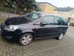 Gebraucht 2011 Opel Zafira Van / Kleinbus | 5.500 € (Etwas zu teuer)