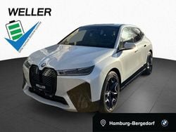 Mineralweiß (weiß) Gebraucht 2023 BMW iX M Sport SUV | 47.900 € (Guter Preis)