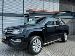 Deep black Gebraucht 2017 VW Amarok Highline Abholung | 27.890 € (Guter Preis)