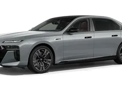 Grau Gebraucht 2024 BMW i7 Comfort Edition Limousine | 140.117 €