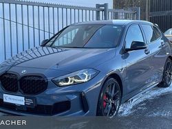 Grau Gebraucht 2023 BMW M135 Performance Kleinwagen | 33.490 € (Fairer Preis)