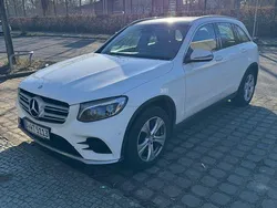 Weiß Gebraucht 2016 Mercedes GLC250 AMG line SUV | 14.900 € (Fairer Preis)