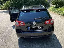 Schwarz Gebraucht 2010 VW Passat R-line Kombi | 4.400 € (Etwas zu teuer)