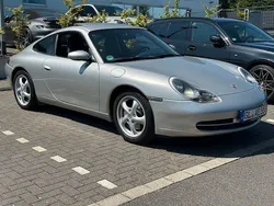 Silber Gebraucht 2000 Porsche 911 Carrera Coupé | 29.500 €