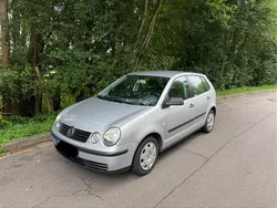Silber Gebraucht 2002 VW Polo Limousine | 1.000 € (Guter Preis)