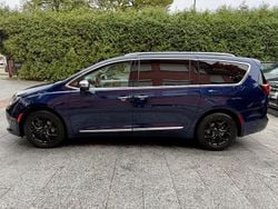 Blau Gebraucht 2019 Chrysler Pacifica Limited SUV | 21.980 € (Superpreis)
