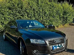 Grau Gebraucht 2011 Audi A5 S-Line Coupé | 12.500 € (Teuer)