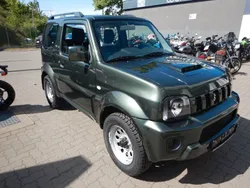 Grün Gebraucht 2016 Suzuki Jimny SUV | 15.990 € (Fairer Preis)